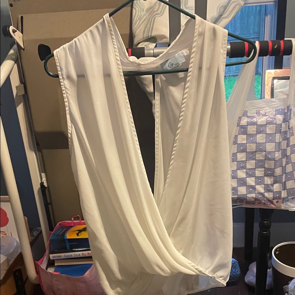 Cyrus White Sleeveless Blouse
